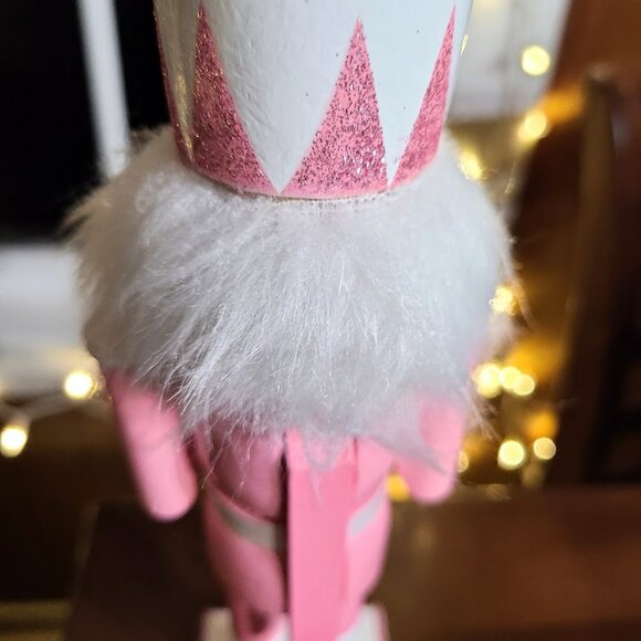 Pink Christmas Nutcracker Soldier Wooden Xmas Holiday Mantel Decoration Statue - Picture 7 of 8